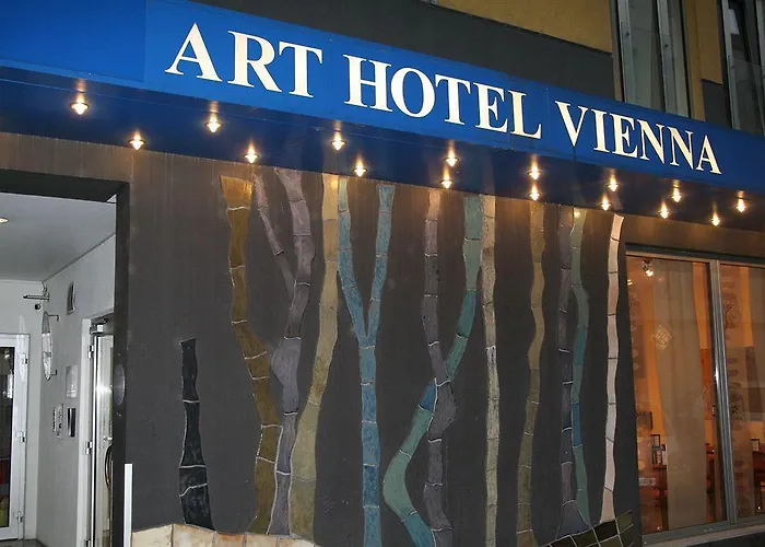 Art Hotel 3*