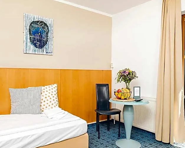 Art Hotel 3*