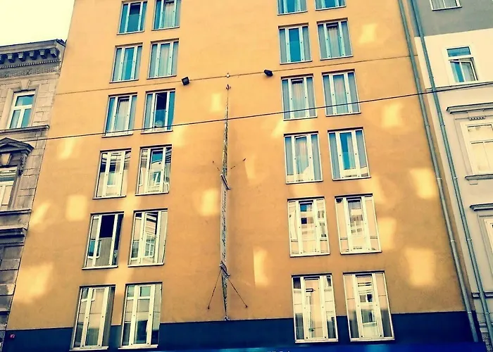 Hotel Art 3*